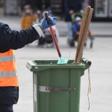 Napadnute dve ekipe Gradske čistoće dok su zaprašivale komarce 3