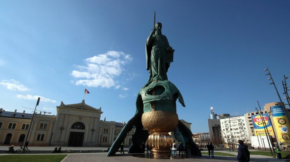 Rokovi ističu, a cena ostaje tajna: Zašto vlast i dalje ne otkriva koliko novca je izdvojeno za spomenik Stefanu Nemanji? 1