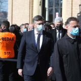 Više hiljada ljudi na sahrani gradonačelnika Zagreba uprkos restriktivnim merama 2
