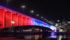 Novakovi uspesi na fasadi Starog dvora (FOTO) 7