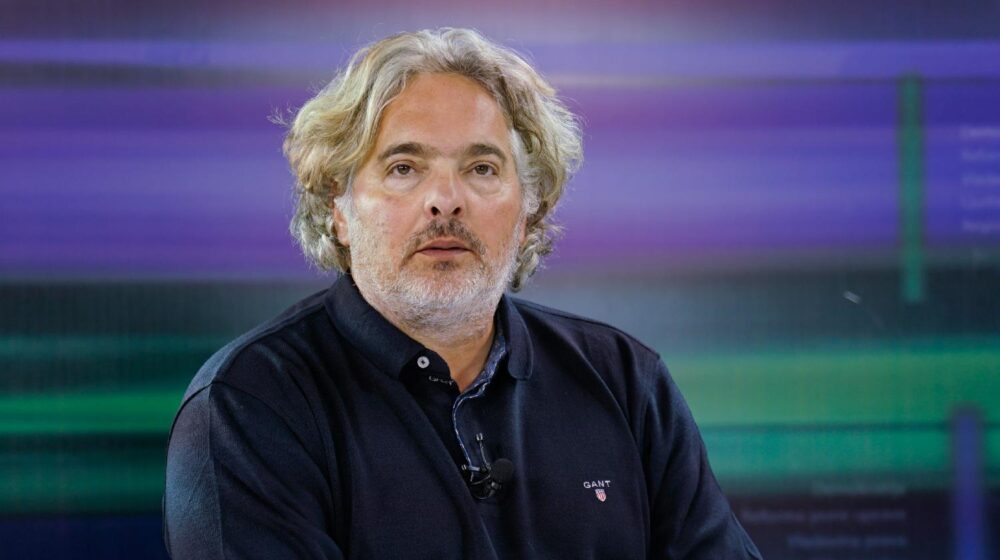 Gajić: Braneći Koluviju, Vučić potvrdio da je na vrhu piramide organizovanog kriminala 1