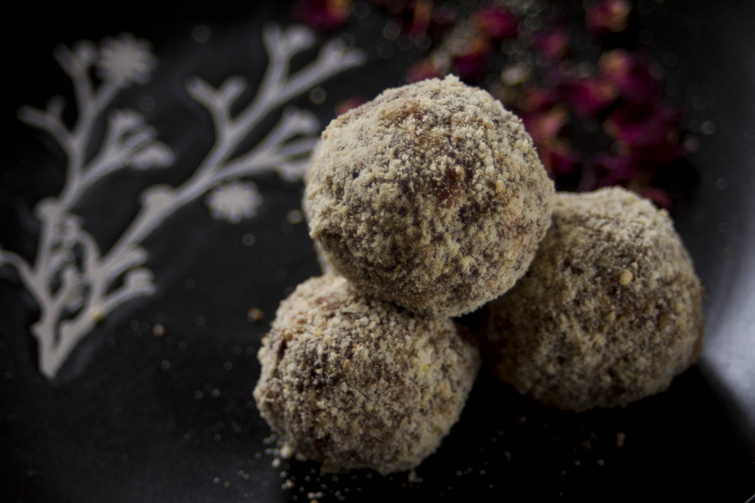 Vege recept: Kuglice sa lešnicima 1