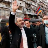 Pristalice premijera Jermenije i opozicioni demonstranti odvojeno na ulicama glavnog grada 7