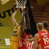 Košarkaši Zvezde pobedili u Splitu 4