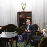 Patrijarh Porfirije primio u posetu zamenika gradonačelnika Beograda Gorana Vesića 6