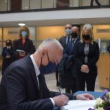 Gradonačelnik Beograda na sahrani Milana Bandića 3