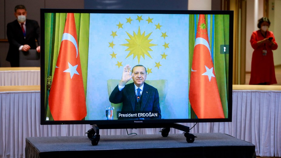 Pad turske lire posle Erdoganove odluke da smeni guvernera centralne banke 1