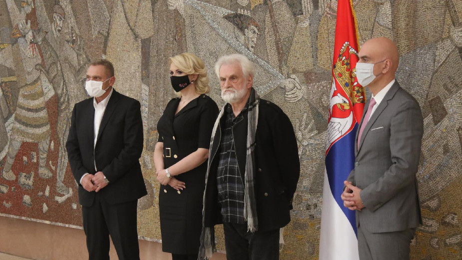 Predsednik unije poslodavaca: Krizni štab da bolje obrazloži mere 1