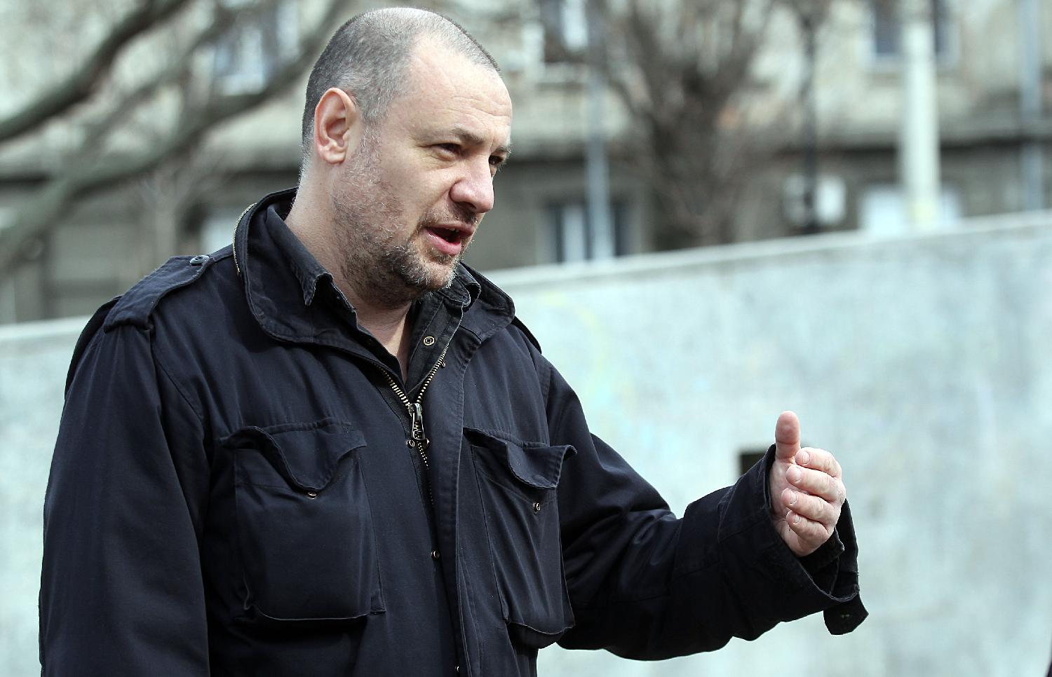 Od razbijanja prozora do razbijanja glava 1