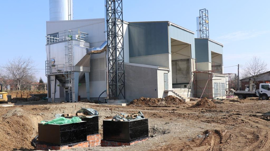 Uz novu toplanu na drvnu sečku, gradi se i novi toplovod u Kladovu 1