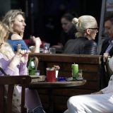 Koja pića ne treba piti pre odlaska u kupovinu: Šta je pokazala studija o ponašanju potrošača 6