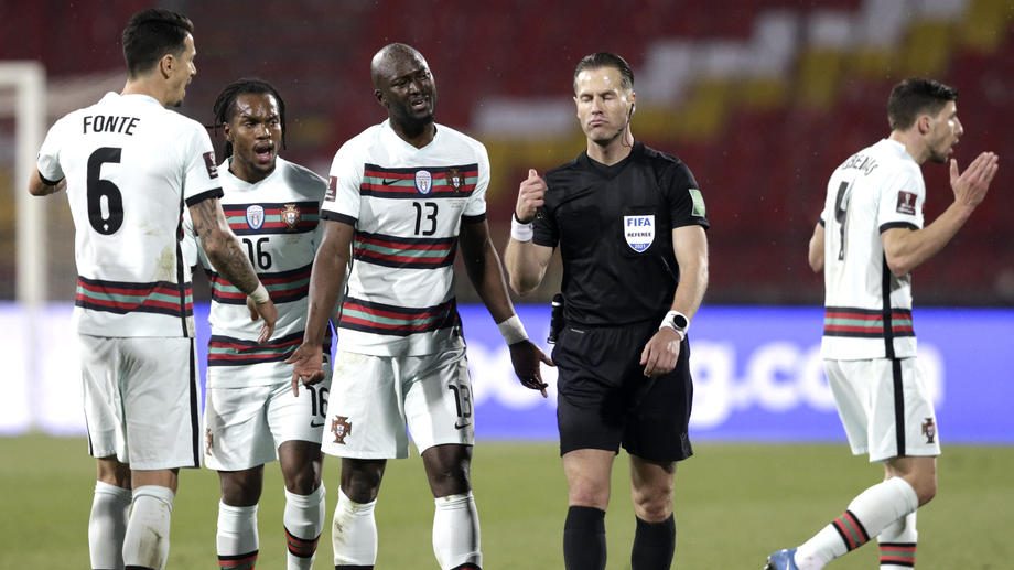 Dani Makeli: Grešni sudija 1