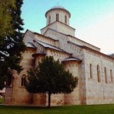 Novi magazin: Šta će Albancima srpski manastiri? 1