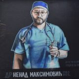 Mural sa likom dr Nenada Maksimovića na njegovoj gimnaziji 6