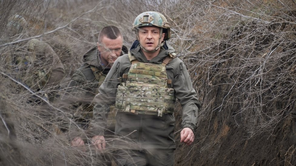 Ukrainian President Volodymyr Zelensky on a working visit to the eastern Ukrainian conflict zone, 09 April 2021