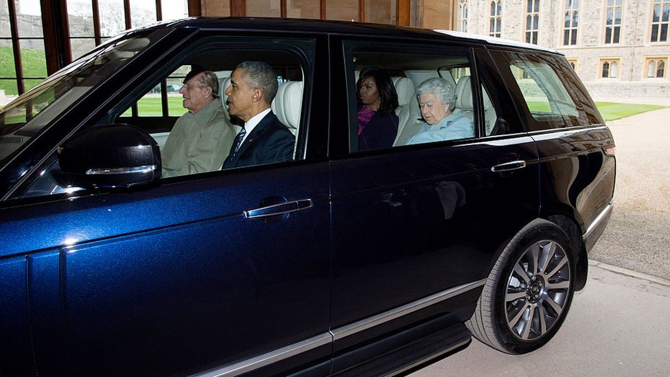 Princ Filip: Sahranjen vojvoda od Edinburga 5 Prince Philip driving the Obamas