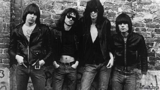Prvi album Ramonsa - Ni manje akorda, ni više hitova 1 The Ramones