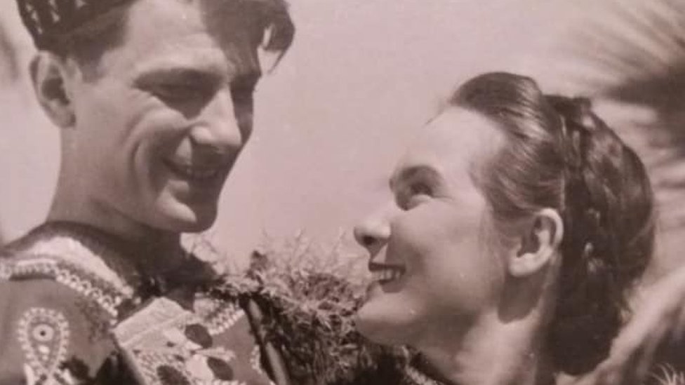 Jugoslavija i film: „Slavica" - školski pokušaj revolucionarne melodrame i melem na ratne rane 1 Marjan Lovrić i Irena Kolesar u filmu "Slavica"