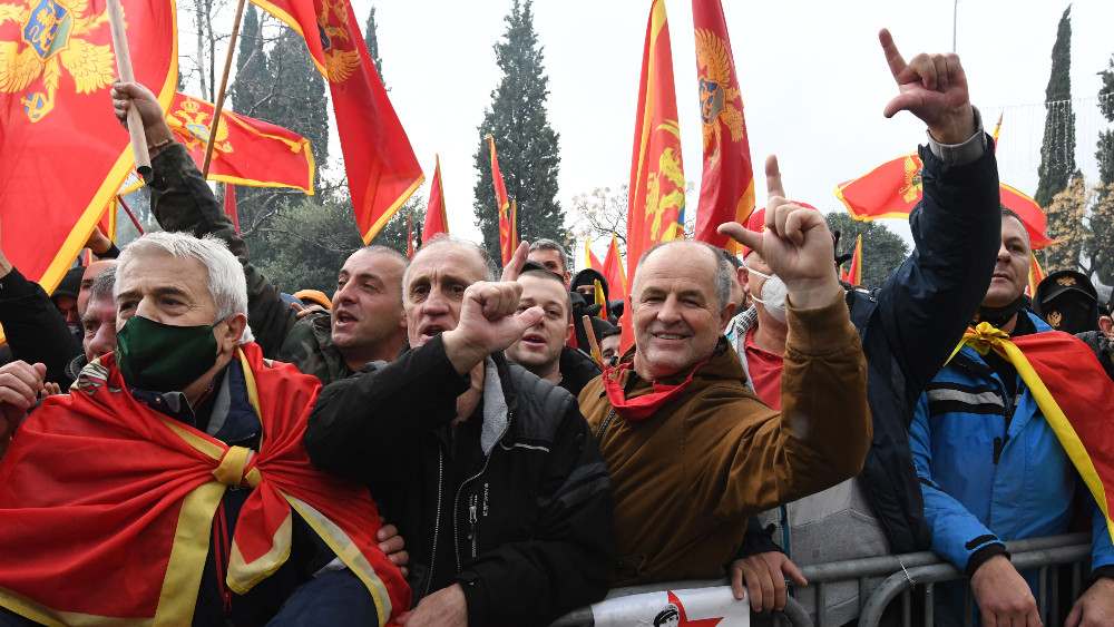 Širenje straha od propasti države 1