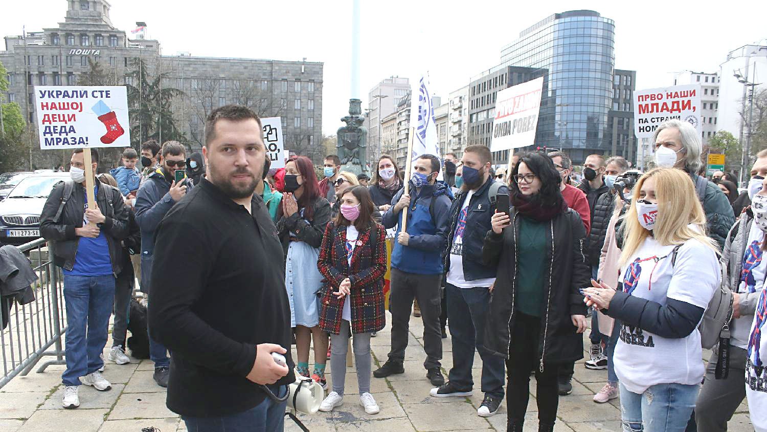 Frilenseri sutra organizuju protestni performans ispred Skupštine Srbije 1