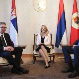 Vučić postao počasni građanin Banjaluke, uručen mu i Ključ grada (FOTO) 7