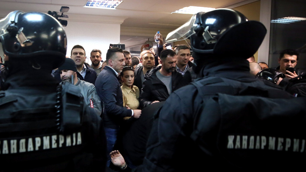 RTS je i dalje propagandna mašinerija Vučićevog režima 1