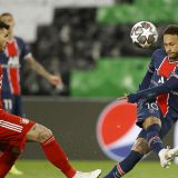 Pune oči i srce najboljeg fudbala 14