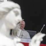 Papa Franja se ponovo obraća vernicima na Trgu svetog Petra 7