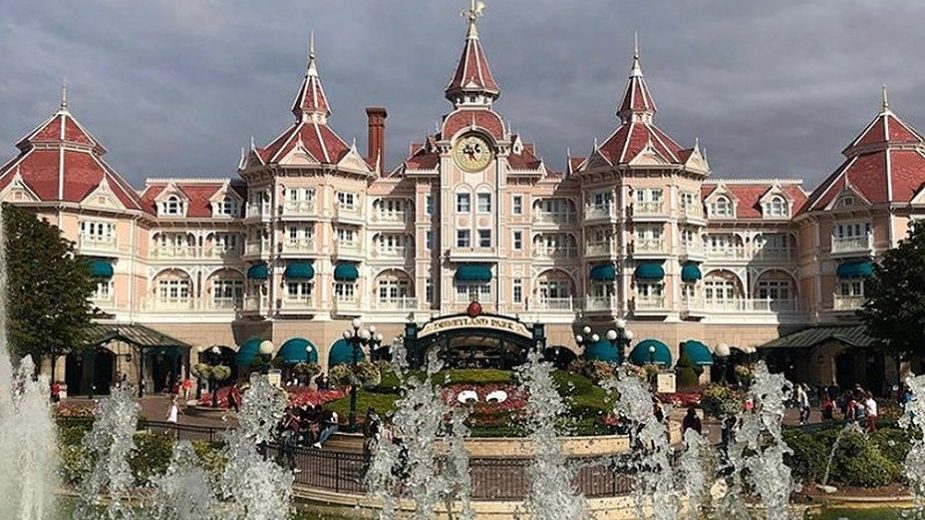 Pariski Diznilend od subote centar za vakcinaciju 1