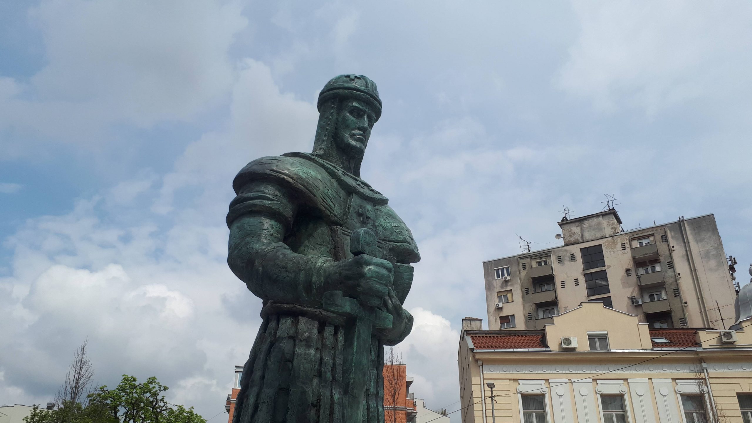 Novi spomenik despotu Stefanu razočarao umetnike i urbaniste, cena upitna 1