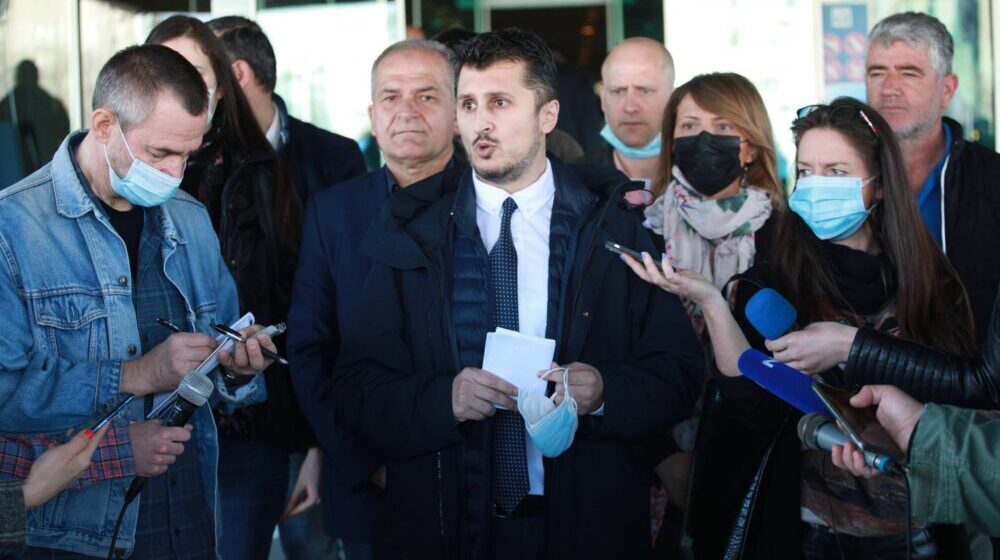 Pavlović: Direktor Infostana naložio da svaki zaposleni mora da obezbedi 120 glasova za izbornu listu SNS 1