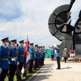 Državni zvaničnici položili vence na Spomenik žrtvama genocida na beogradskom Starom sajmištu 13