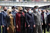 Državni zvaničnici položili vence na Spomenik žrtvama genocida na beogradskom Starom sajmištu 10