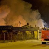 Stanari baraka koje su izgorele u požaru noć proveli u Sigurnoj kući i prihvatilištu 6
