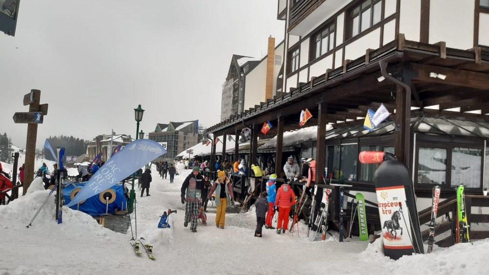 Zašto osnovci imaju sedam dana duži zimski raspust od srednjoškolaca? 1