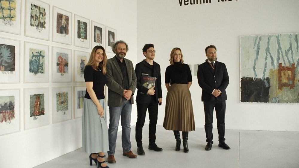 Otvorena izložba “Striking roots” Velimira Iliševića u Galeriji LAG 1