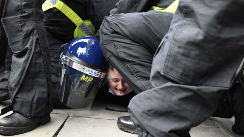 Velika Britanija: Hiljade demonstrirale protiv zakona koji policiji daje veća ovlašćenja 1