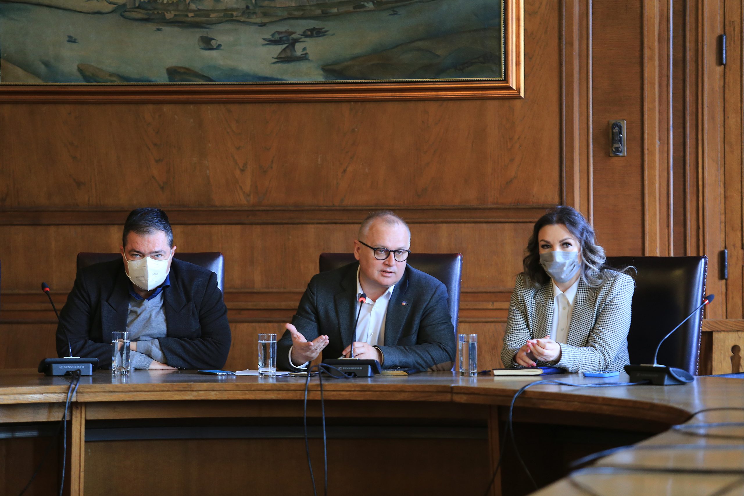 Od sledeće nedelje mobilni punktovi za vakcinaciju u tržnim centrima 1