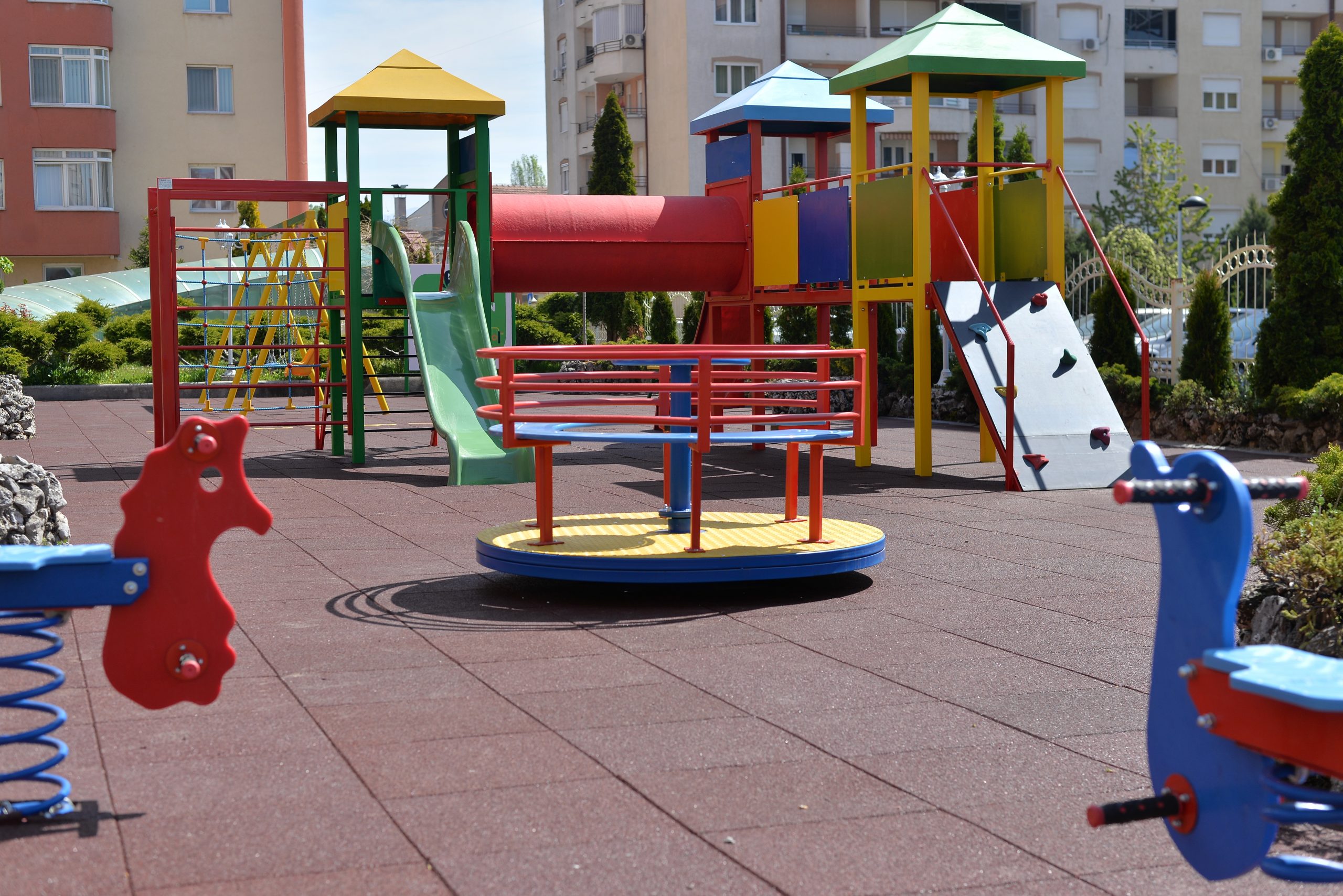 U Nišu otvoreno još jedno dečije igralište koje je donirala SBB fondacija 1