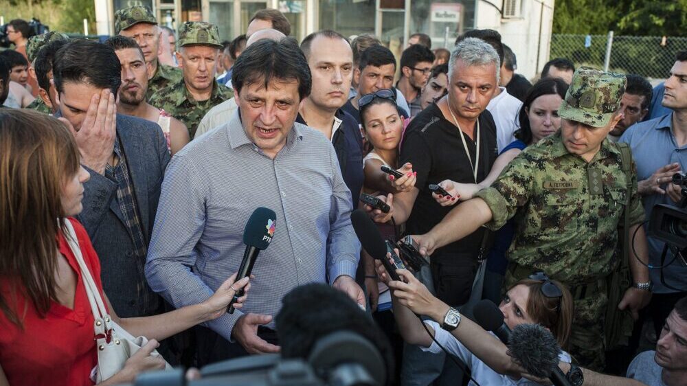 Pad helikoptera, tetka iz Kanade, obavezni vojni rok: Kakvi su nam do sada bili ministri odbrane? 4