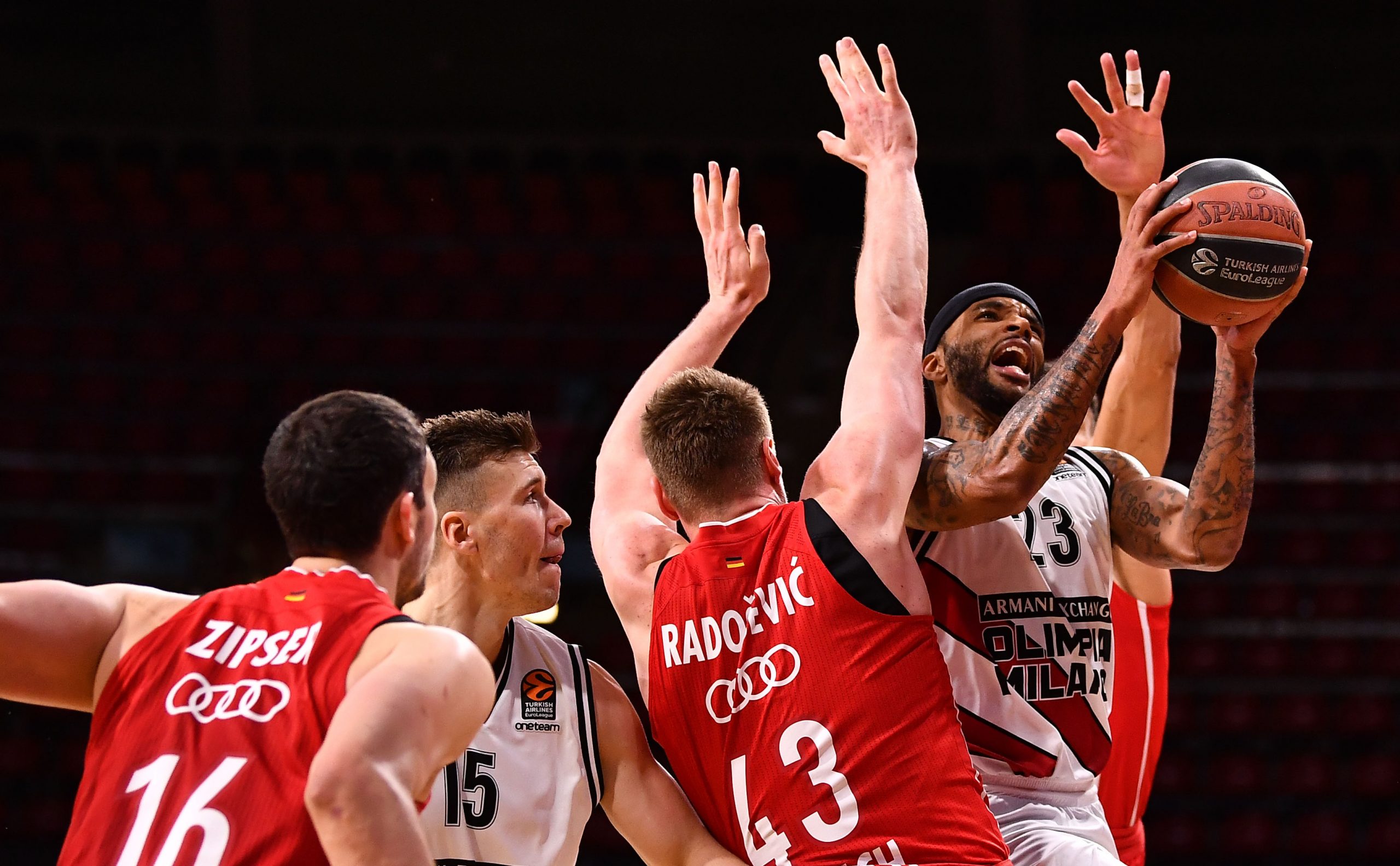 Bajern u uzbudljivoj završnici izborio majstoricu protiv Milana 1