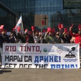 U Beogradu održan protestni performans "Rio Tinto: Marš sa Drine" 12