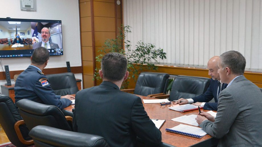 Stefanović: Saradnja Srbije i SAD u odbrani treba da se proširi 1