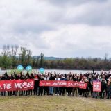 Održan novi protest 'Vidi, gari, možemo zajedno', protiv gradnje 'Novog Sada na vodi' (VIDEO, FOTO) 10