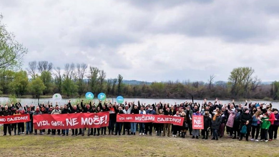 Održan novi protest 'Vidi, gari, možemo zajedno', protiv gradnje 'Novog Sada na vodi' (VIDEO, FOTO) 1