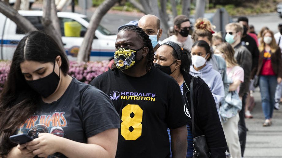 Kalifornija planira da 15. juna ukine većinu kovid-restrikcija 1
