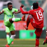 Bajern bolji od Volfsburga, Gladbah ubedljiv protiv Ajntrahta 7