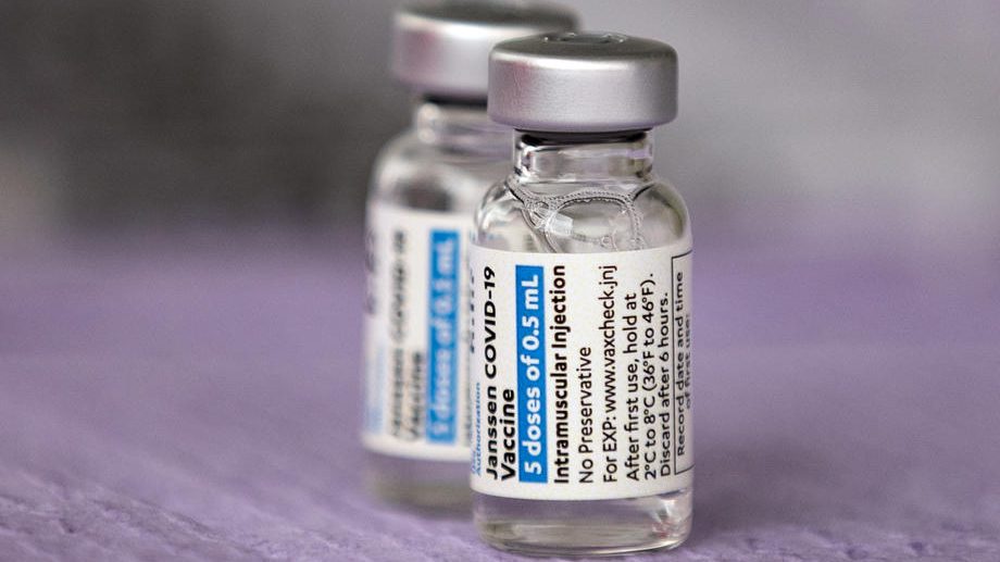 CDC registrovao 28 slučajeva zgrušavanja krvi posle vakcine Džonson i Džonson 1