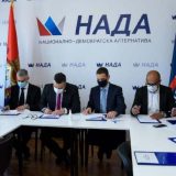 POKS, DSS i 19 udruženja i grupa građana potpisali koalicioni sporazum   7