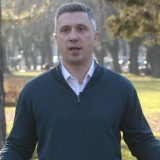 Vreme: Boško Obradović otvorio kafanu 1